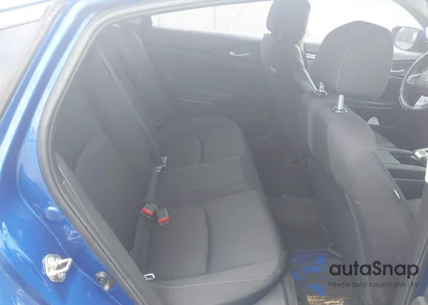 2016 Honda Civic Lx z USA, uszkodzony, nr VIN 19XFC2F57GE212685